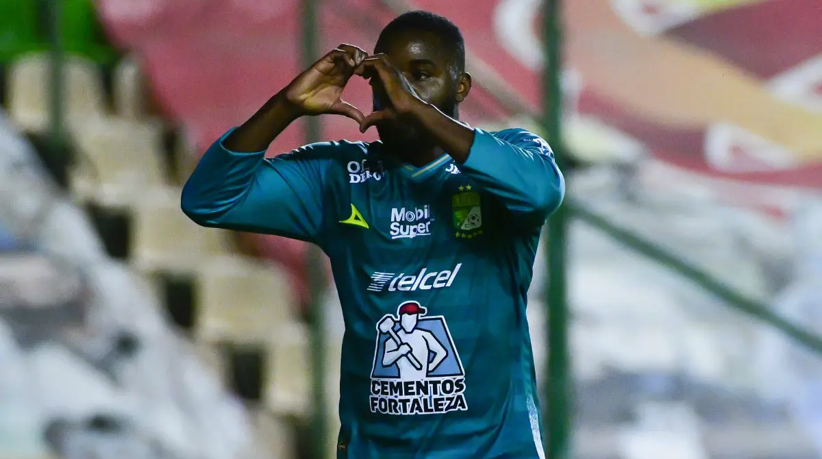 Twitter @clubleonfc