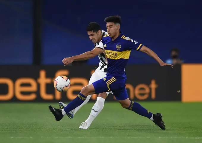 Twitter @bocajrsoficial