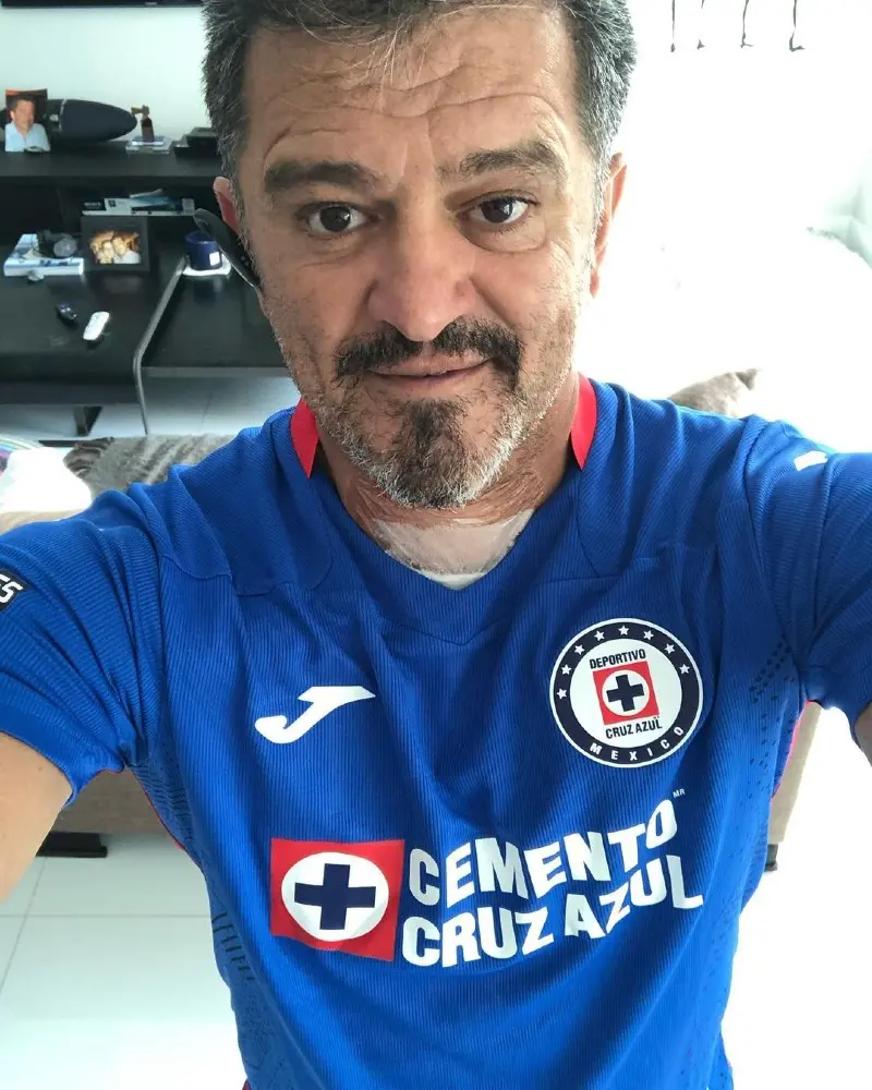 Carlos Hermosillo - Instagram @chermosillo27