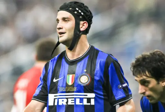 La lesión de Chivu que recuerda a la que sufrió Raúl Jiménez La lesión de Chivu que recuerda a la que sufrió Raúl Jiménez