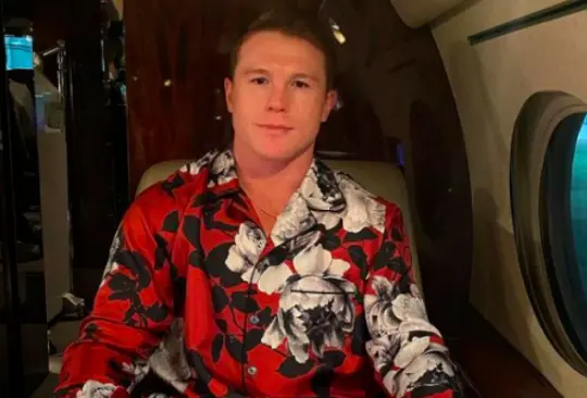 Canelo presume nueva pijama que vale miles de pesos Canelo presume nueva pijama que vale miles de pesos