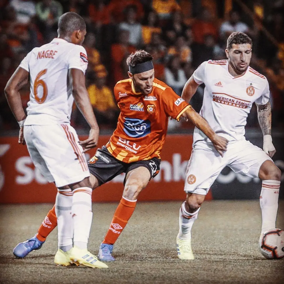 Edgar Gerardo Lugo con el Herediano