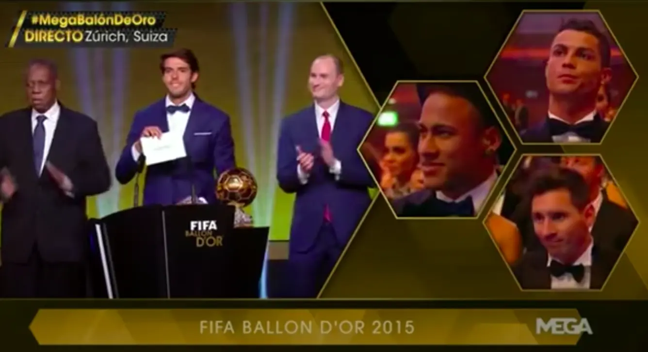 Cristiano Ronaldo disimula su disgusto en la gala del Balón de Oro 2015