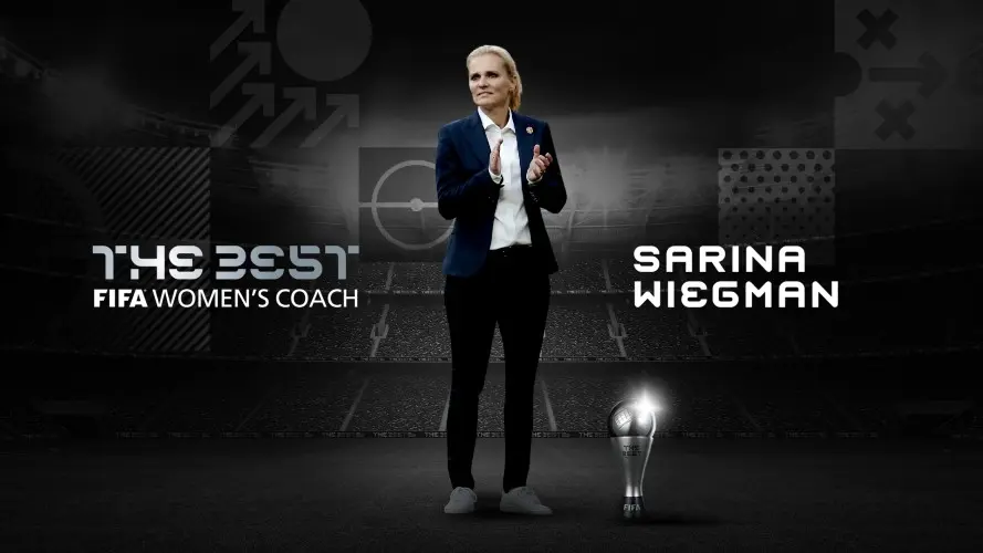 Sarina Wiegman FIFA The Best 2020 - Twitter @fifacom_es