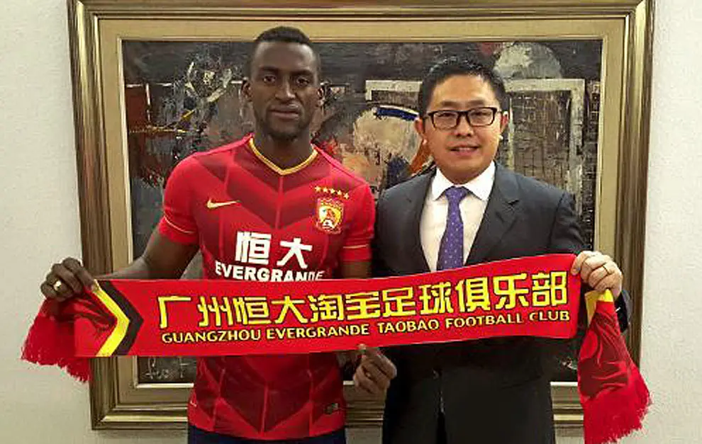 Jackson Martínez en su presentación con el Guagzhou
