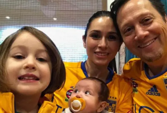 Rob Schneider, fan #1 de Tigres, celebra el título de Concachampions