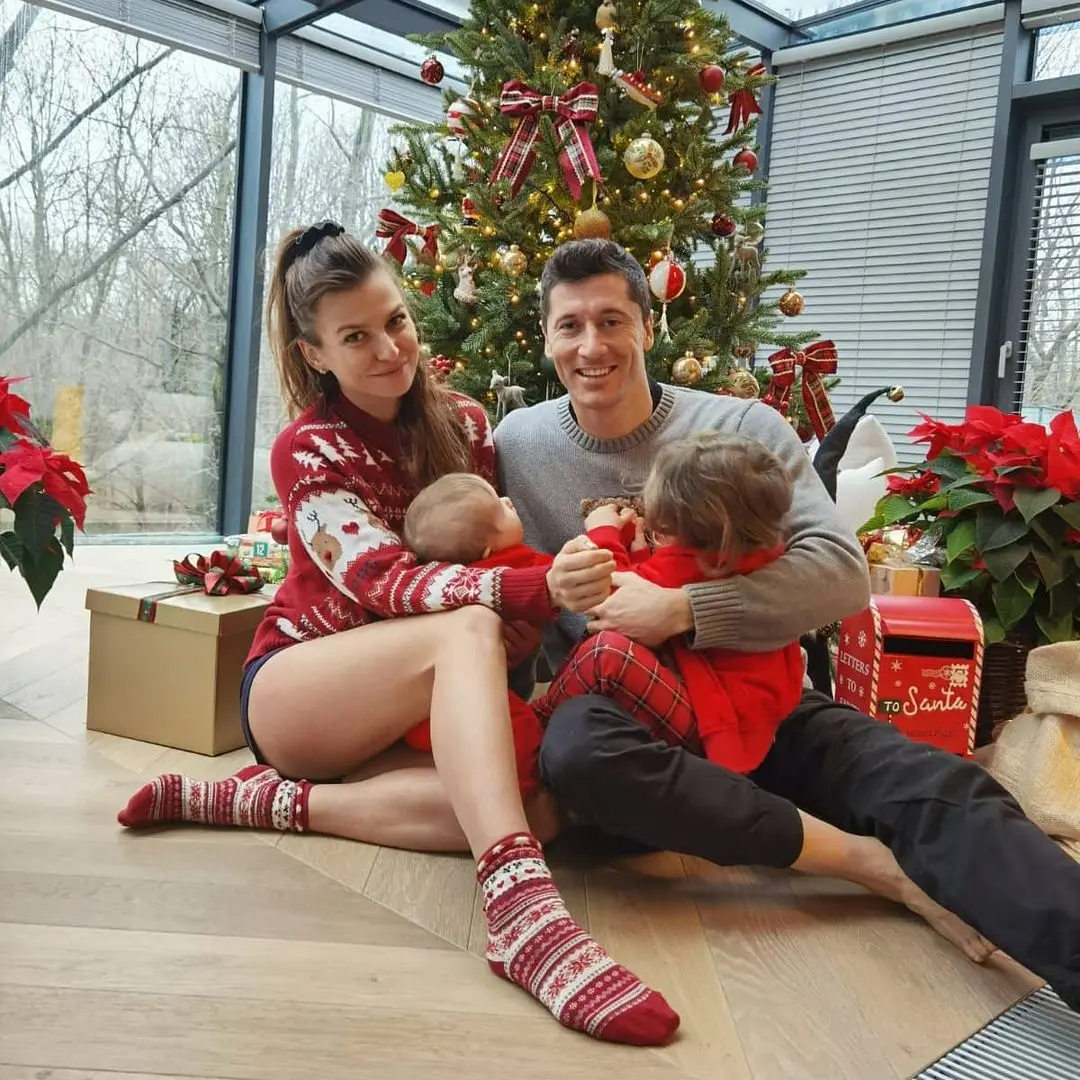 Robert Lewandowski fue uno de los primeros en unirse a los festejos