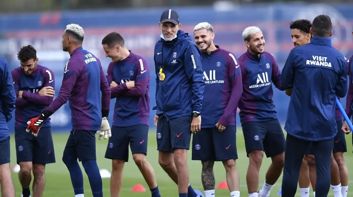 Thomas Tuchel en un entrenamiento del PSG