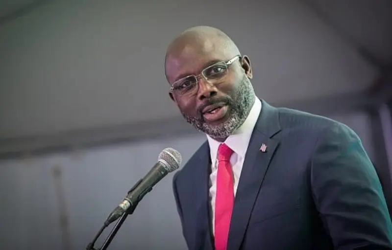 Ganó con el 98% de los votos (@GeorgeWeahOff)