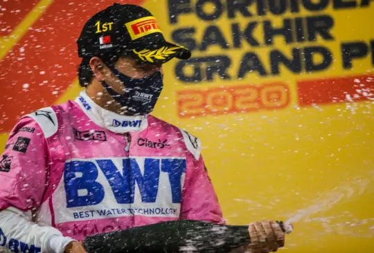 Adrián Fernández le manda mensaje a Red Bull para que firmen a Checo Adrián Fernández le manda mensaje a Red Bull para que firmen a Checo