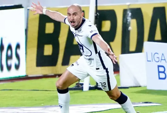 Pumas marca tres goles en medio tiempo ante Cruz Azul Pumas marca tres goles en medio tiempo ante Cruz Azul