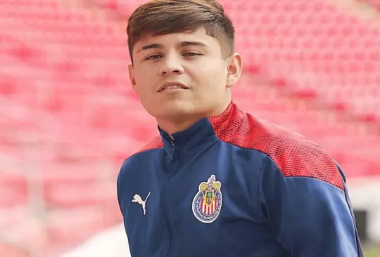 Para pagar deuda, Chivas ofrece al Necaxa a la Chofis López Para pagar deuda, Chivas ofrece al Necaxa a la Chofis López