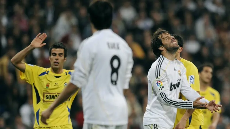 Real Madrid, un cuadro plagado de estrellas, se vio incapaz (@goal)