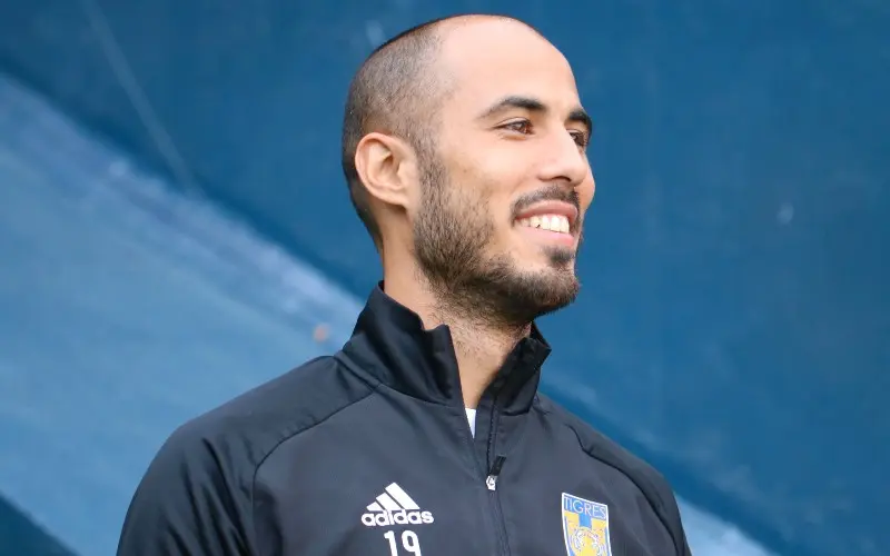 Guido Pizarro en un entrenamiento de Tigres - Twitter @TigresOficial