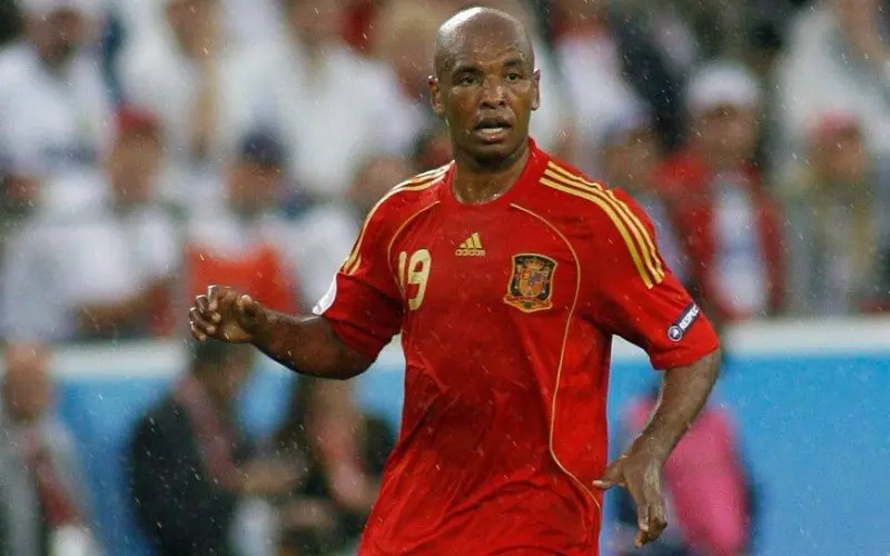 Marcos Senna en la Euro 2008 con España - Facebook Foto: Facebook UEFA Euro 2020