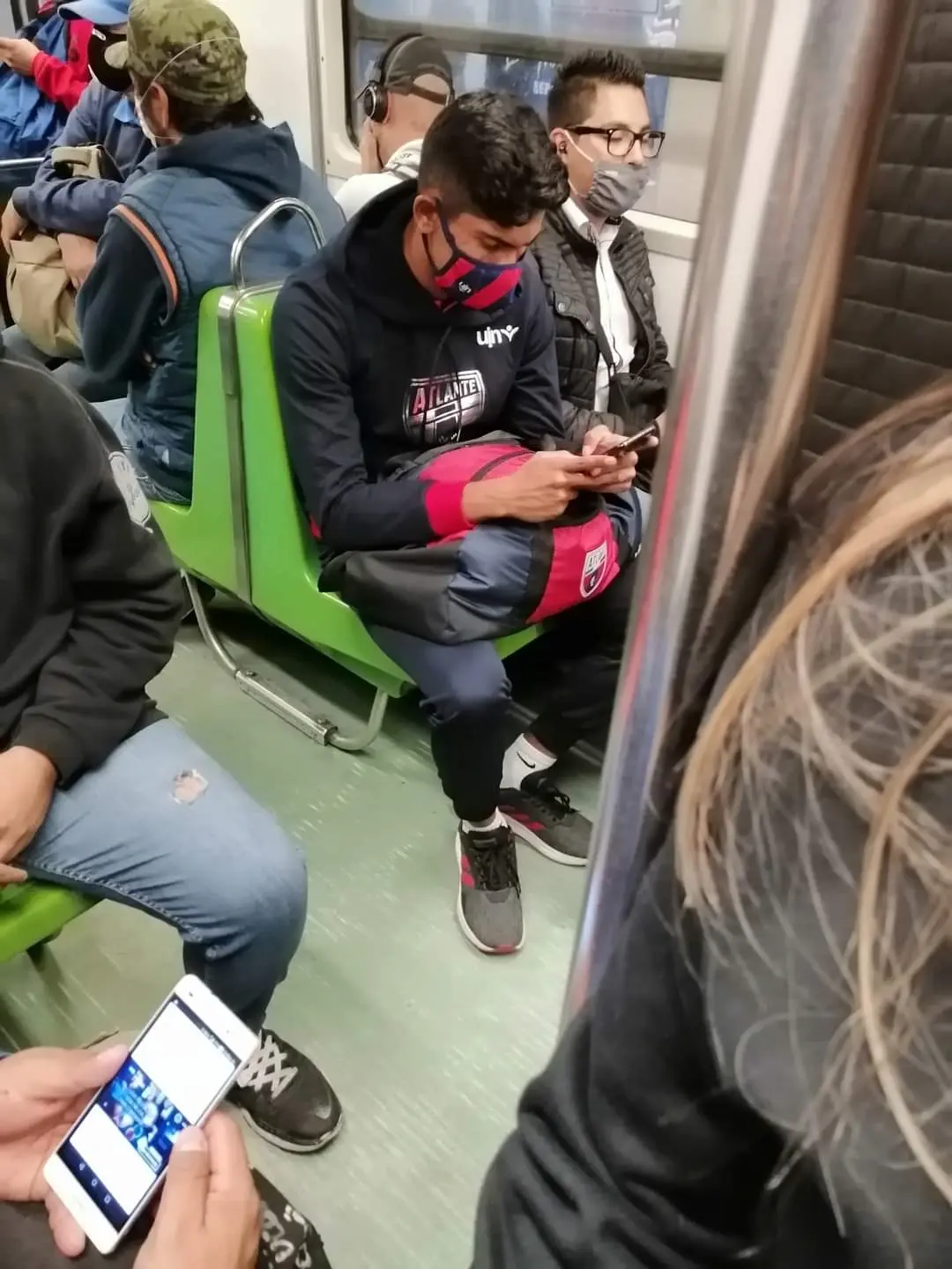 Francisco Reyes en el metro de la CDMX