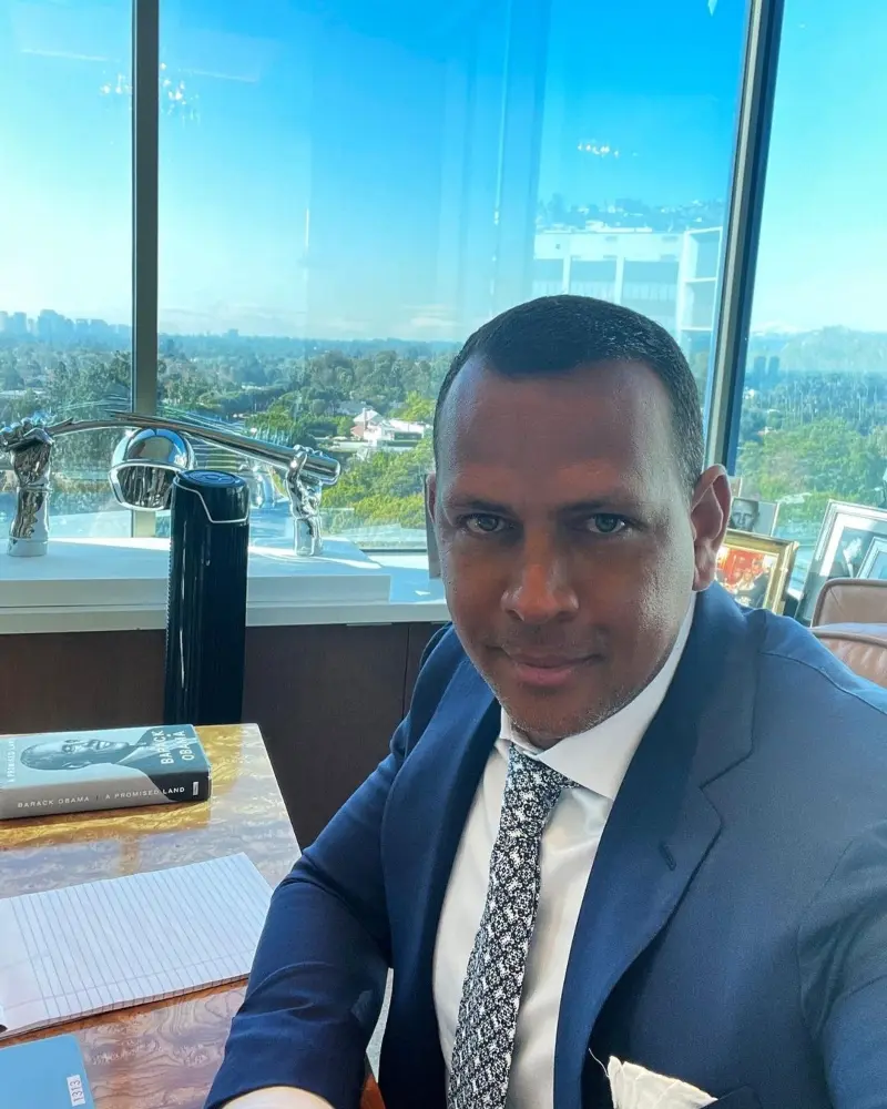 Alex Rodríguez es un destacado empresario (@arod)