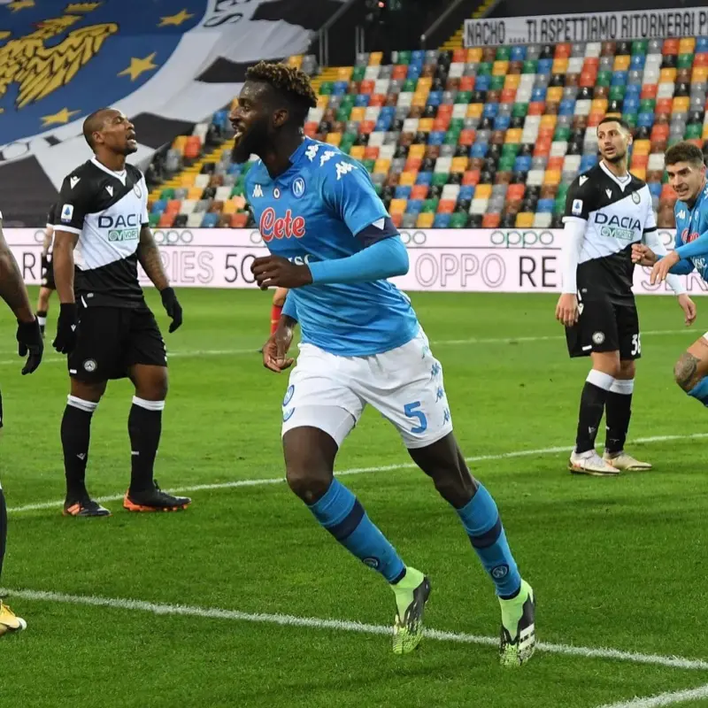 Bakayoko salvó a los dirigidos por Gattuso (FB: SSC Napoli)