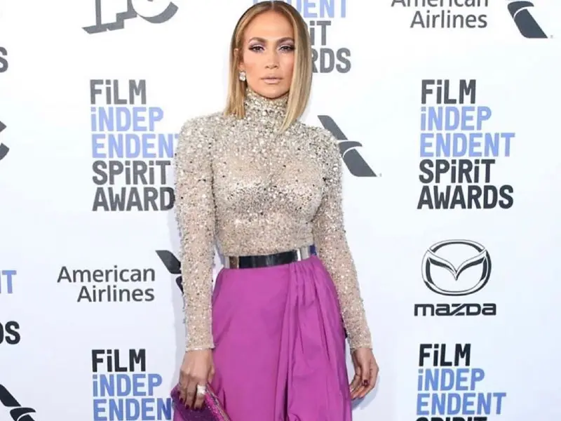 Jennifer López en un evento - Instagram @jlo
