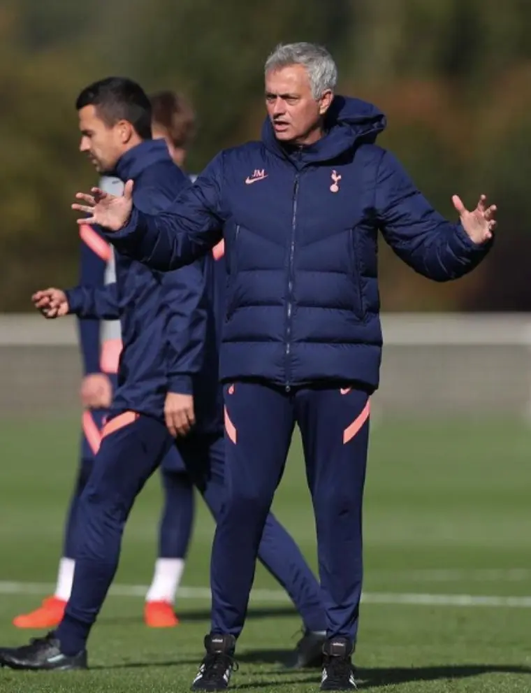 José Mourinho es entrenador del Tottenham. (Foto @josemourinho)