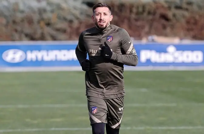 Héctor Herrera en un entrenamiento del Atlético de Madrid