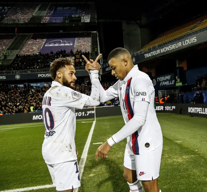 Neymar y Mbappé podrían salir en verano (@PSG_espanol)