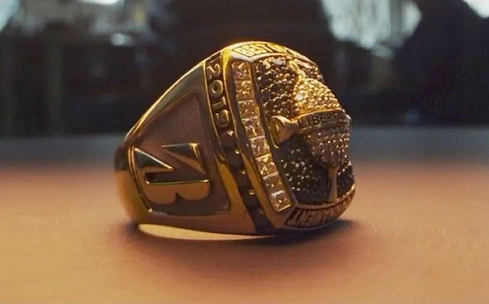 El anillo que se entregó en la edición 2019
