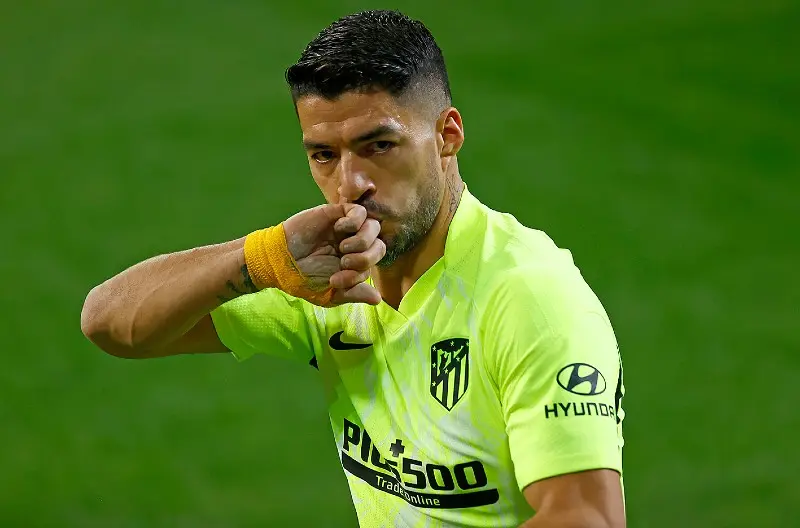 Luis Suárez celebra un gol con el Atlético de Madrid - Twitter @Atleti