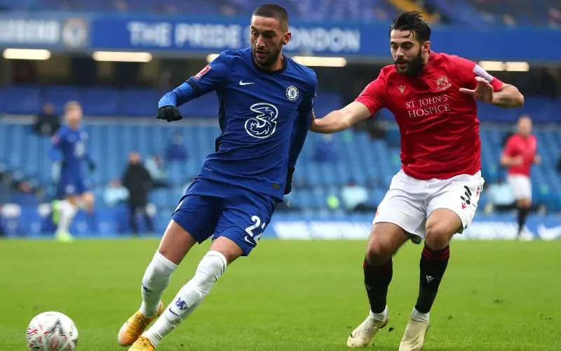 Hakim Ziyech en un partido del Chelsea - Twitter @ChelseaFC