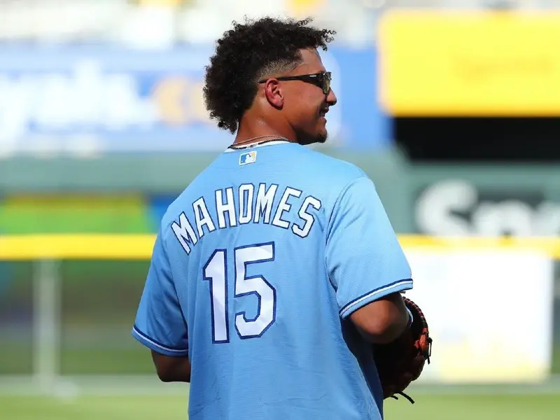 Patrick Mahomes en un partido de los Kansas City Royals - Instagram @patrickmahomes