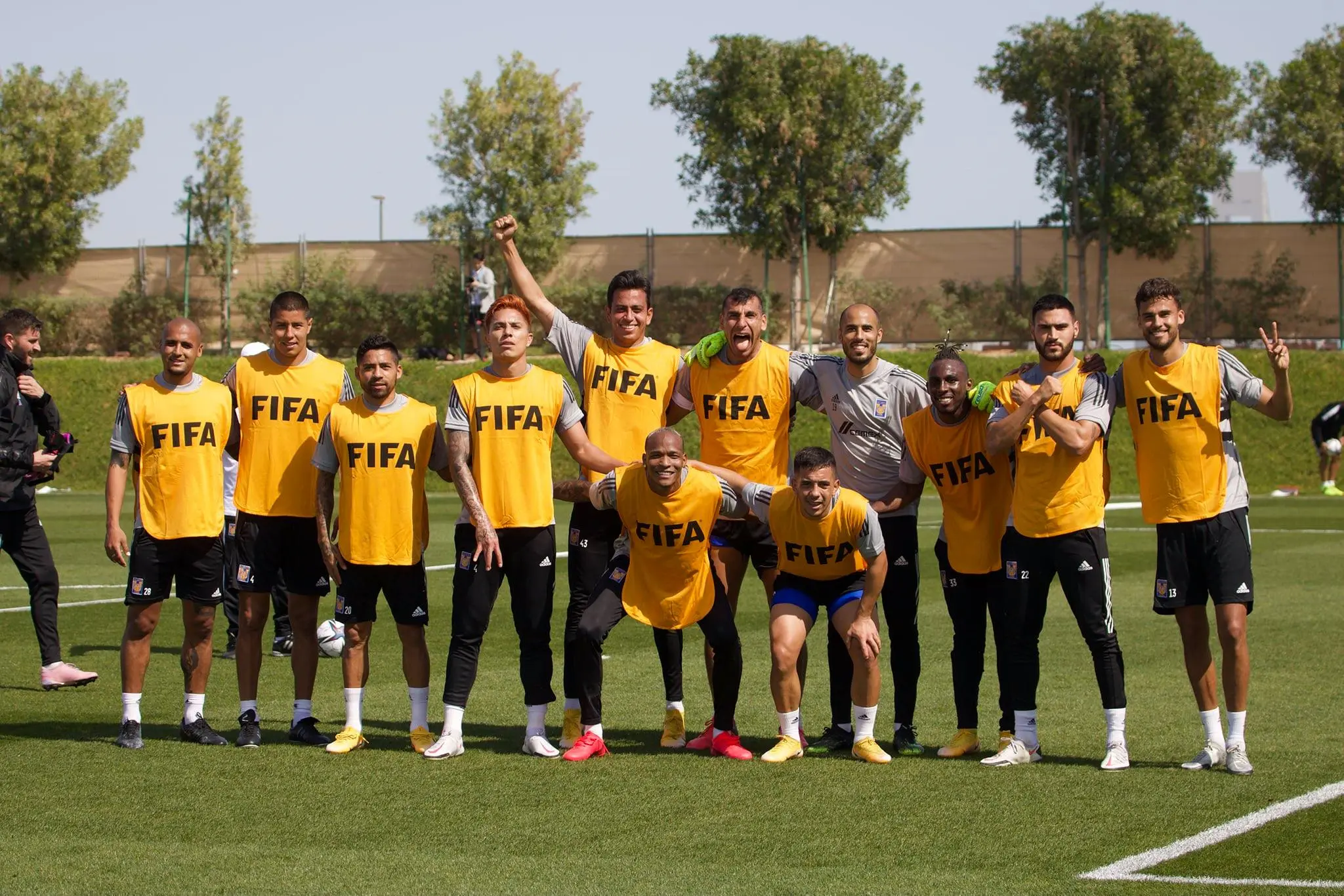 Facebook @tigresoficial