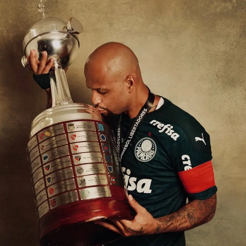 No se arrepiente de dejar Europa (@felipemelo)