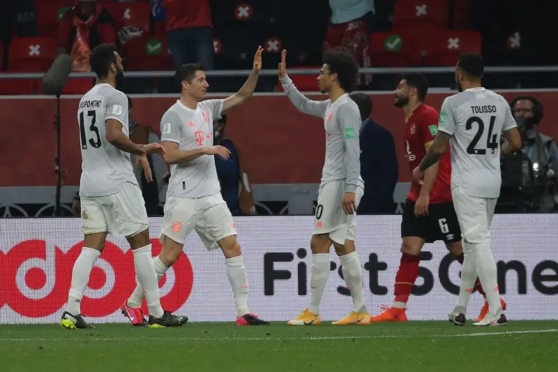 Lewandowski dijo presente con un doblete (@FCBayernES)