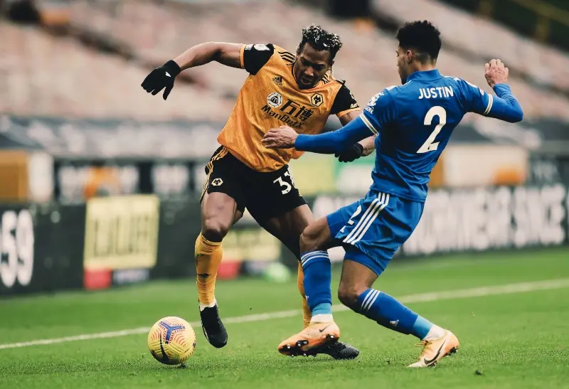 Adama Traoré no ha encontrado un nuevo cómplice (@WolvesEspanol)