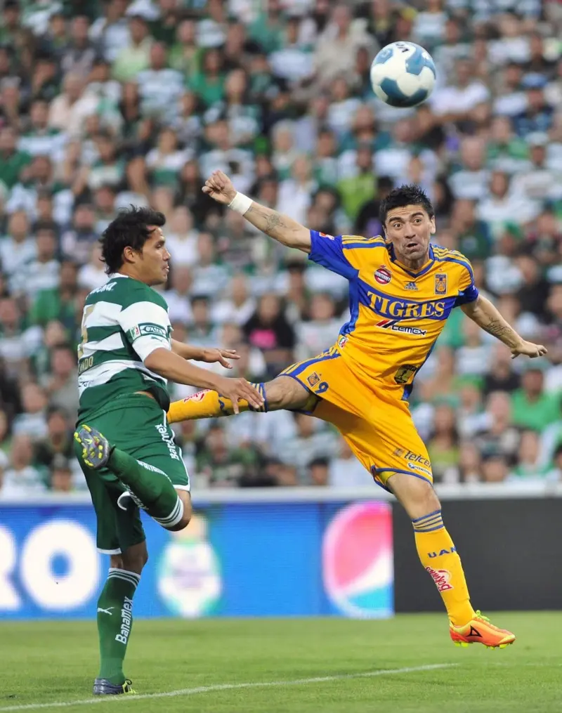 Héctor Mancilla en un partido con Tigres (@hmancilla17)