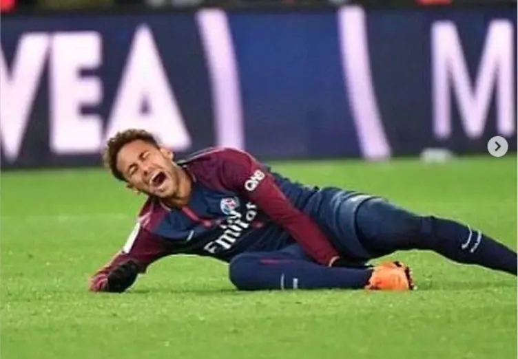 Instagram @neymarjr
