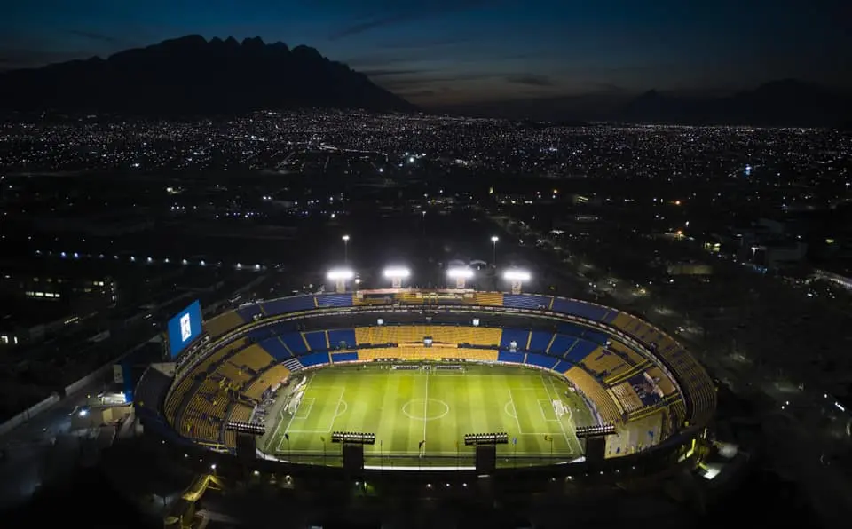 Facebook @tigresoficial