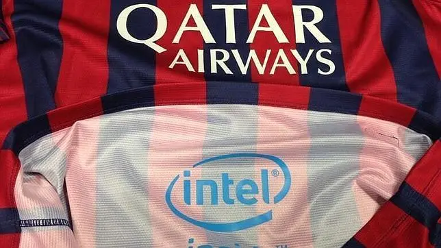 El logo de intel en la playera del Barcelona - ABC Fútbol