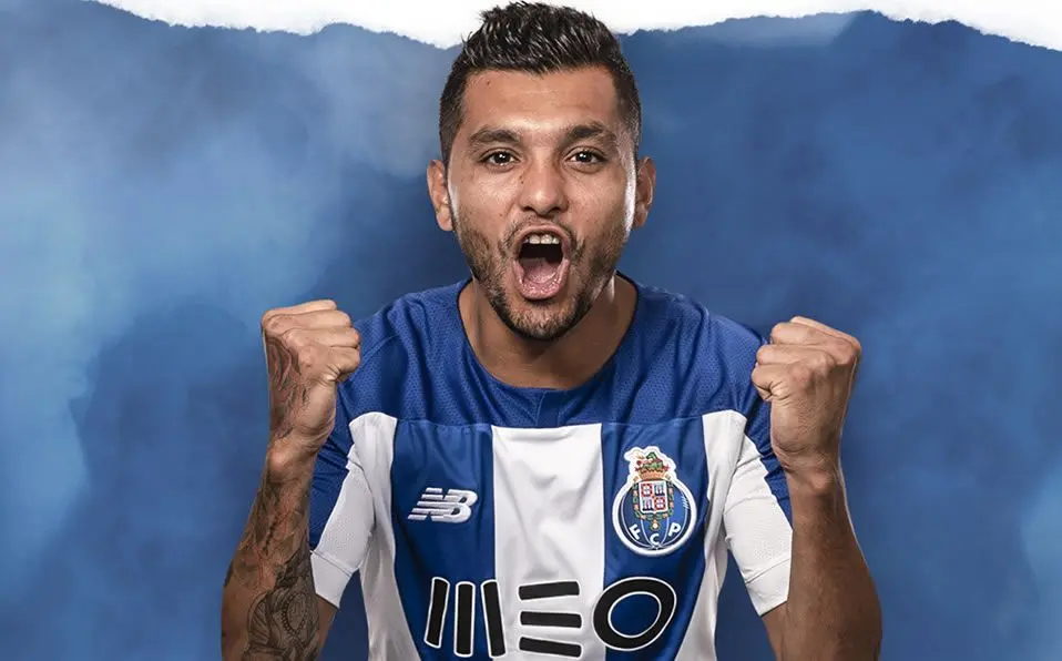 'Tecatito' Corona ha sido invitado a jugar en el América - @FCPorto