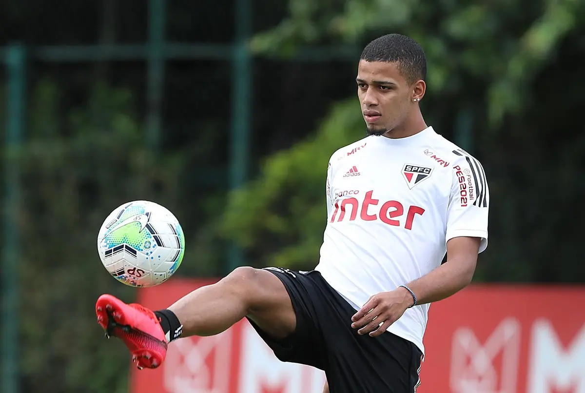 Brenner entrenando con el Sao Paulo (Twitter - @SaoPauloFC)