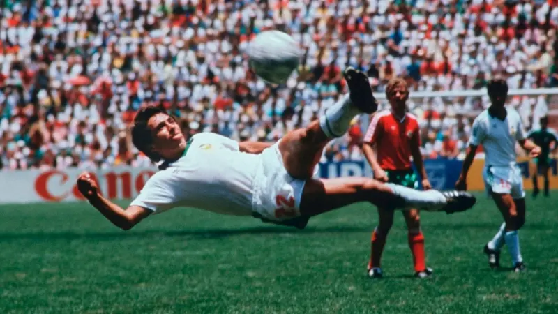 El recordado gol en México 86 (FIFA.com)
