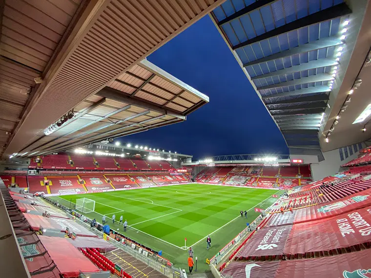 Twitter @LFC