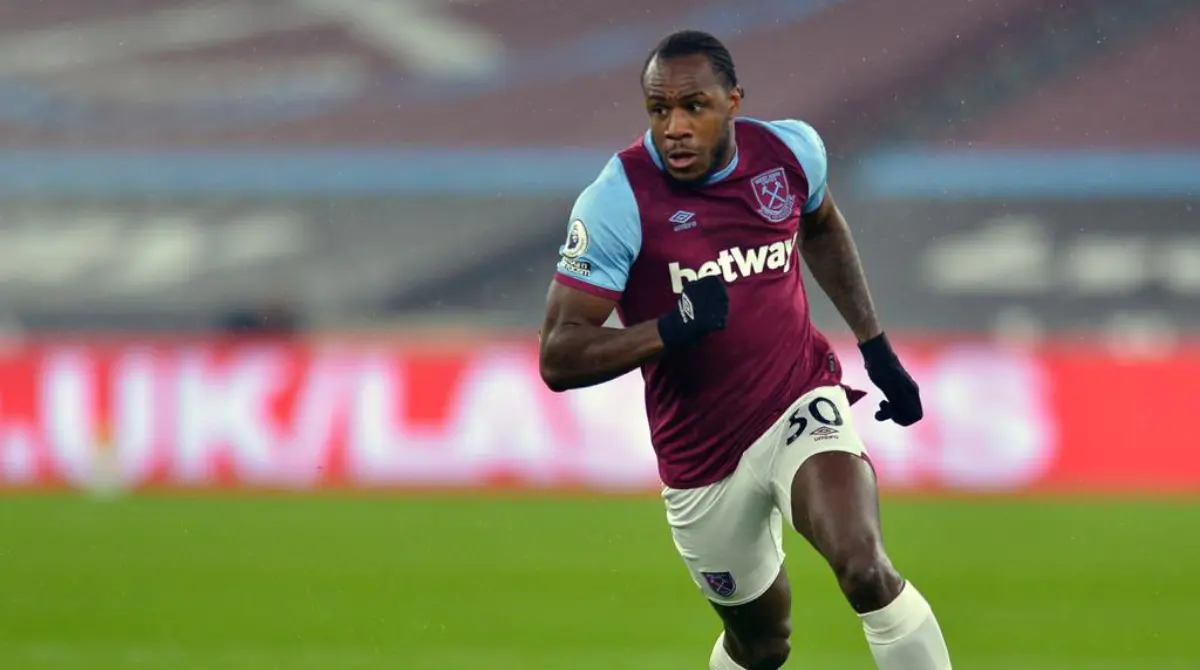 Michail Antonio - Twitter @Michailantonio