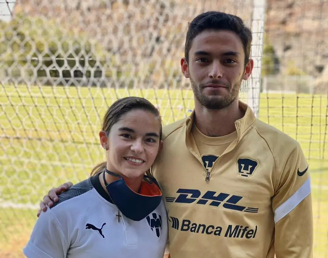 Los hermanos Rodríguez cuando jugaban en clubes distintos - @lucyrguemes