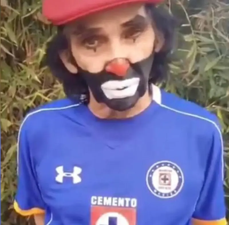 Salió en defensa del Cruz Azul (Especial)