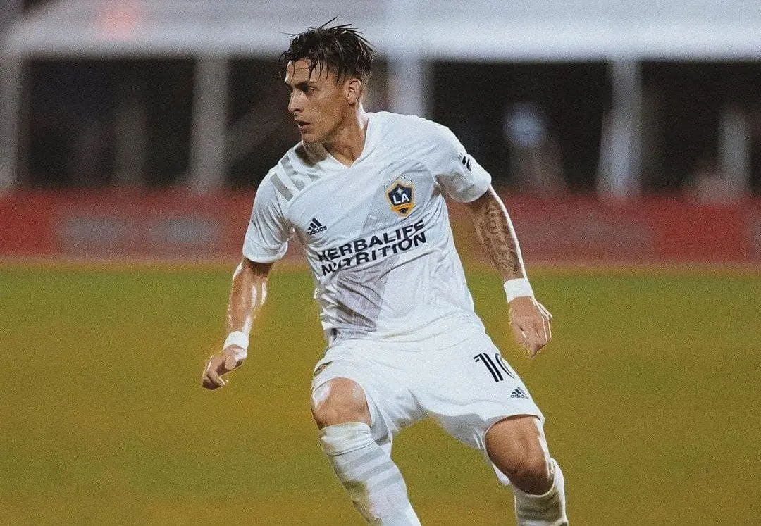 Cristian Pavón en acción con el LA Galaxy (Instagram - @kichanpavon)