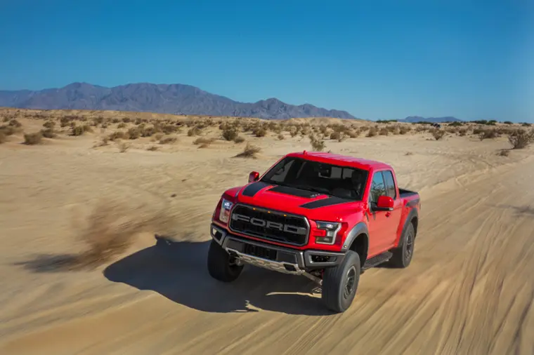 Twitter @FordMX