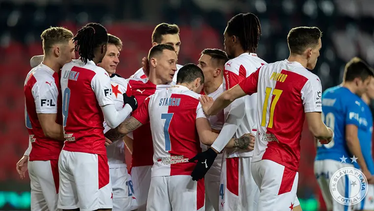 Twitter @slavia_eng