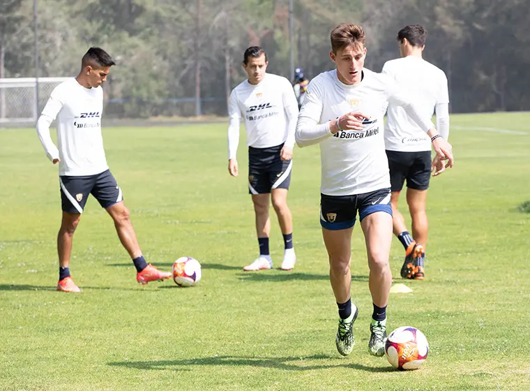 Twitter @PumasMX