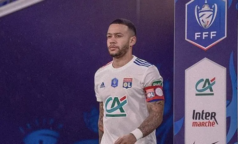Instagram @memphisdepay